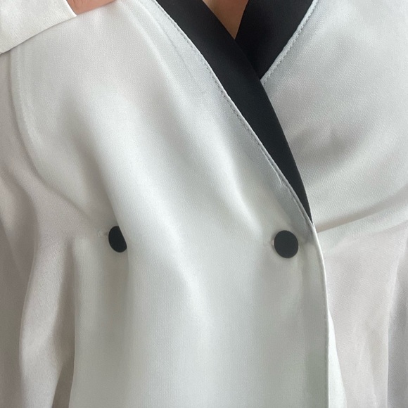 White and Balck Button Blouse - Picture 3 of 7